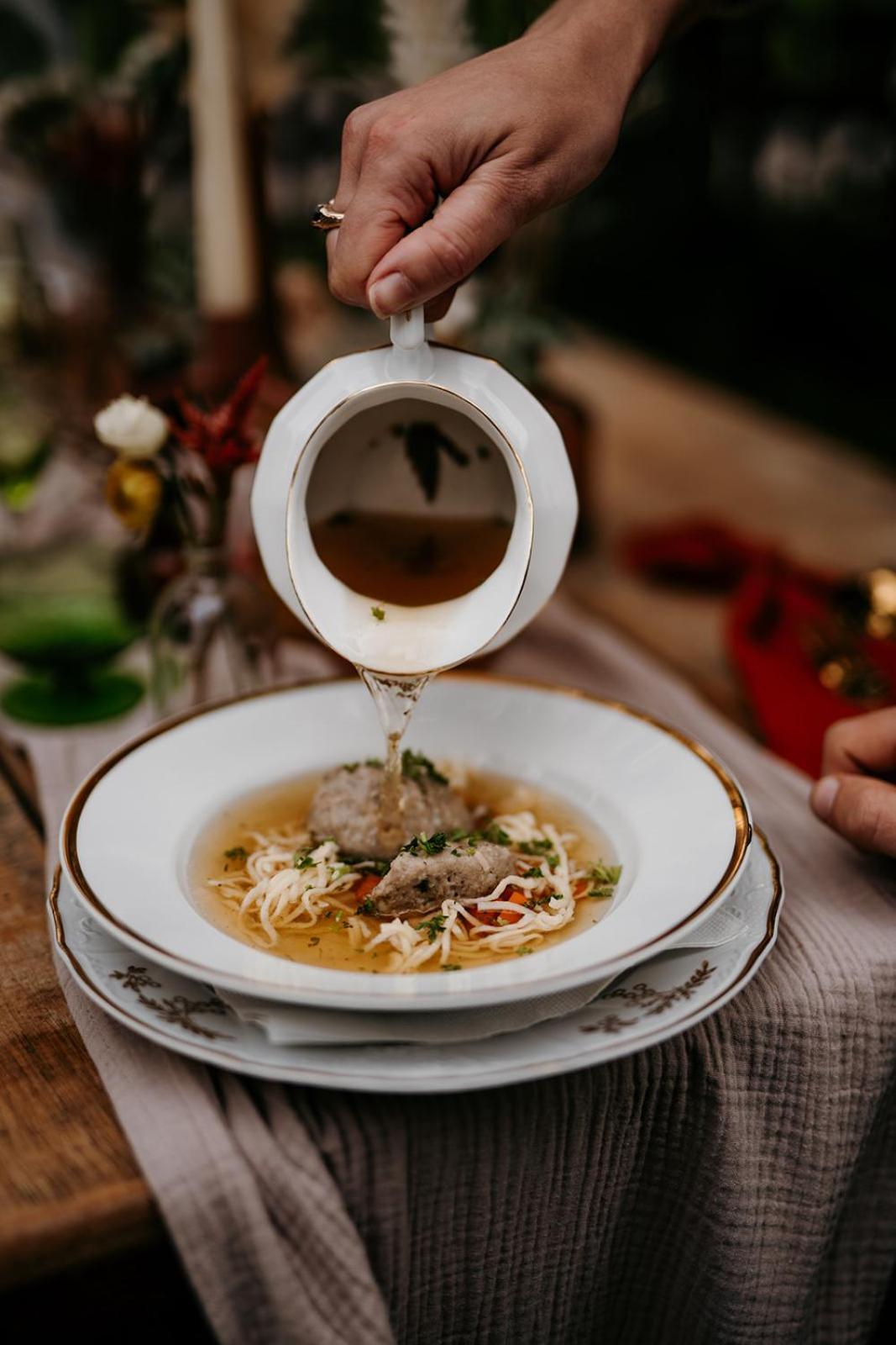فندق Restaurant A Penzion Na Cechach Korouhev المظهر الخارجي الصورة